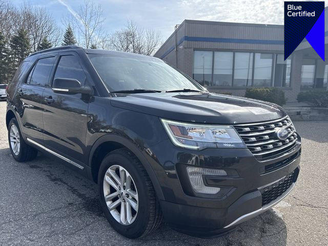 Certified 2017 Ford Explorer XLT image 1