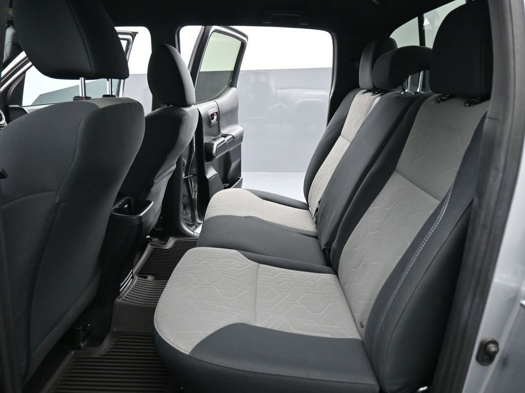 Used 2021 Toyota Tacoma TRD Sport w/ Technology Package image 44