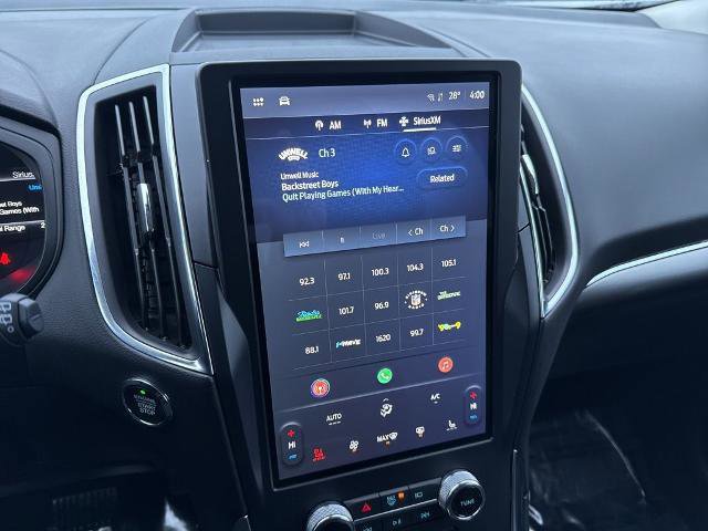 Certified 2024 Ford Edge Titanium image 31