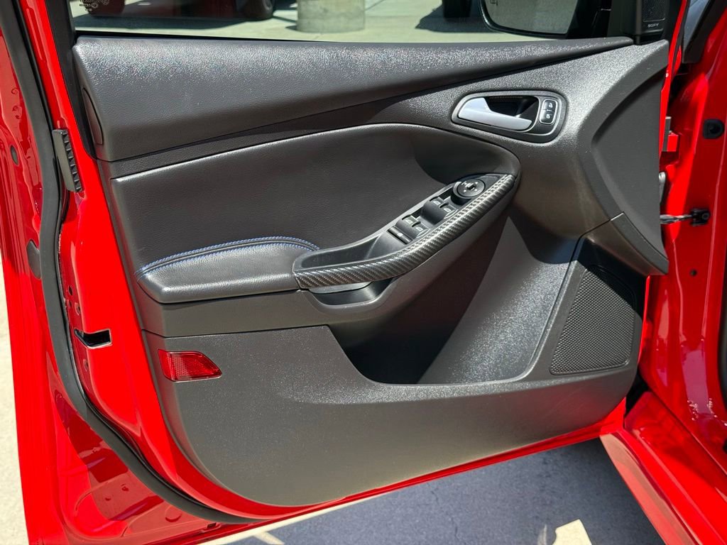 Certified 2018 Ford Focus RS AWD/4WD image 17