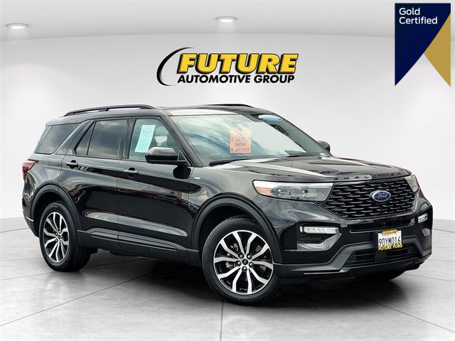 Certified 2022 Ford Explorer ST-Line w/ Class IV Trailer Tow Package