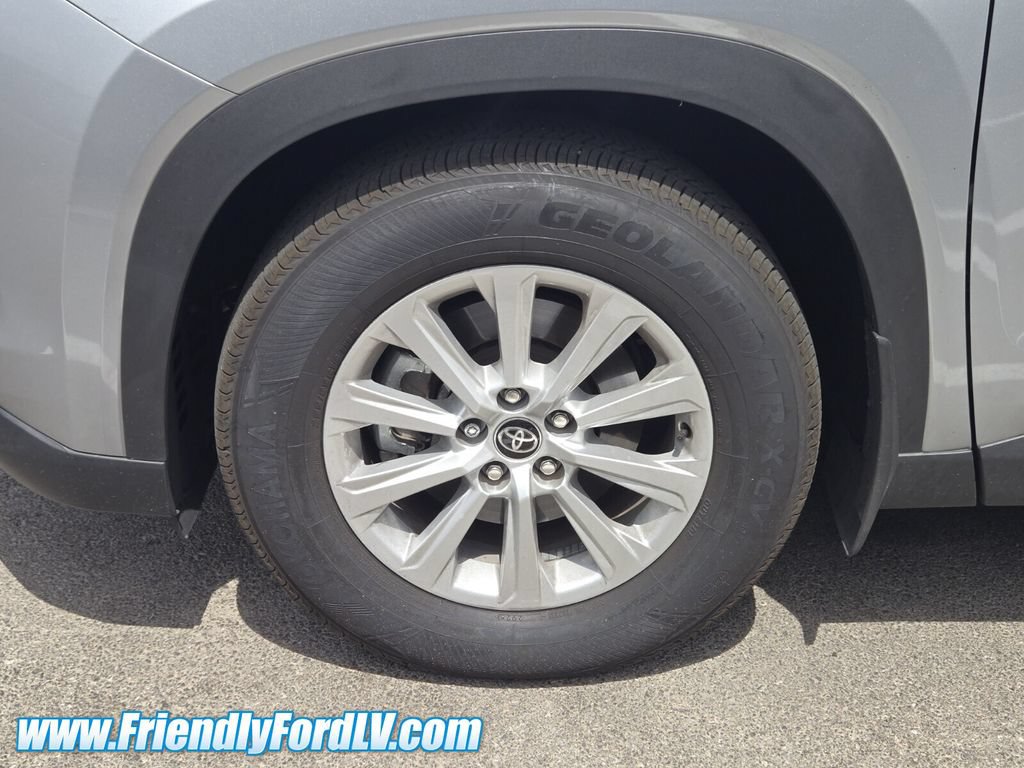 Used 2026 Toyota Grand Highlander AWD image 5