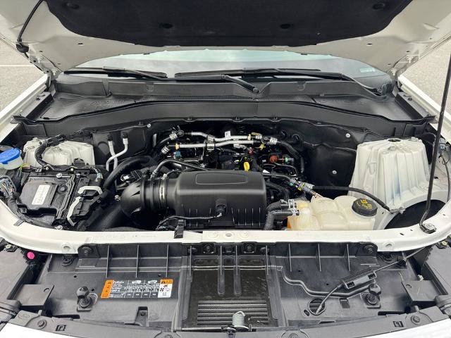 Certified 2023 Ford Explorer XLT w/ Equipment Group 202A RWD image 18