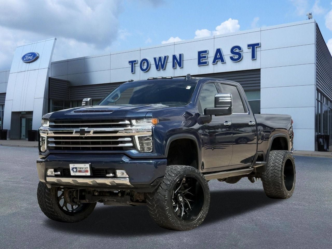 Used 2021 Chevrolet Silverado 3500 High Country w/ Z71 Off-Road Package AWD/4WD image 1