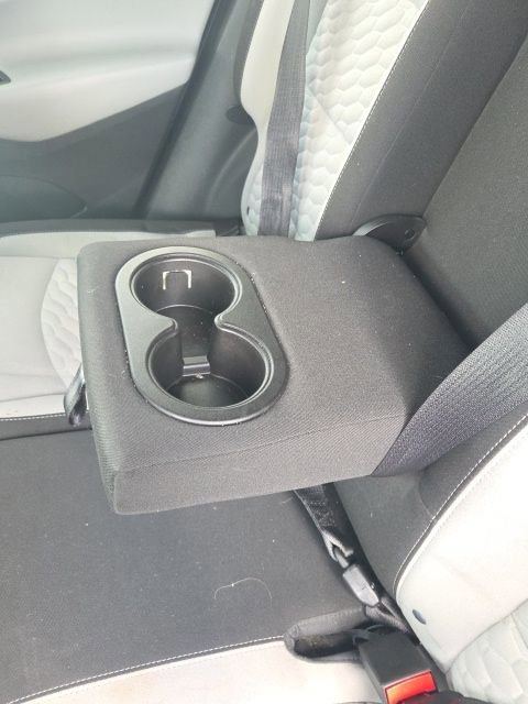 Used 2019 Chevrolet Equinox LS w/ LS Convenience Package image 19