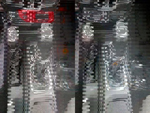 Used 2024 Jeep Gladiator Sport image 25