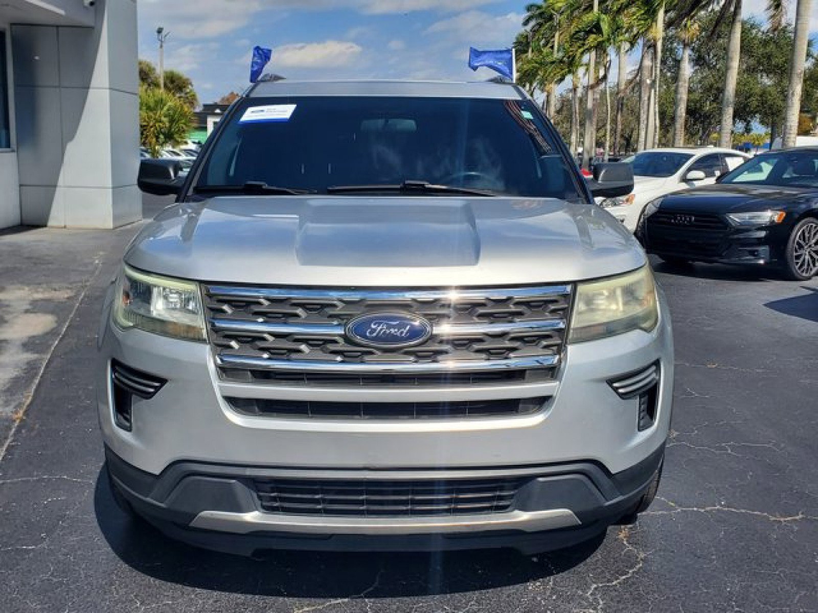 Certified 2018 Ford Explorer XLT image 6