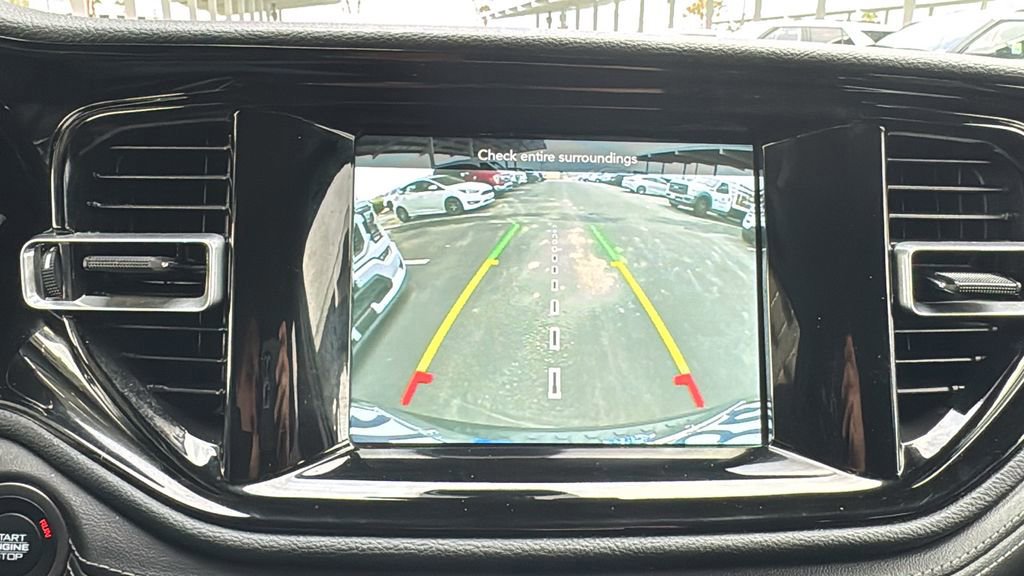 Used 2023 Dodge Durango SXT image 16