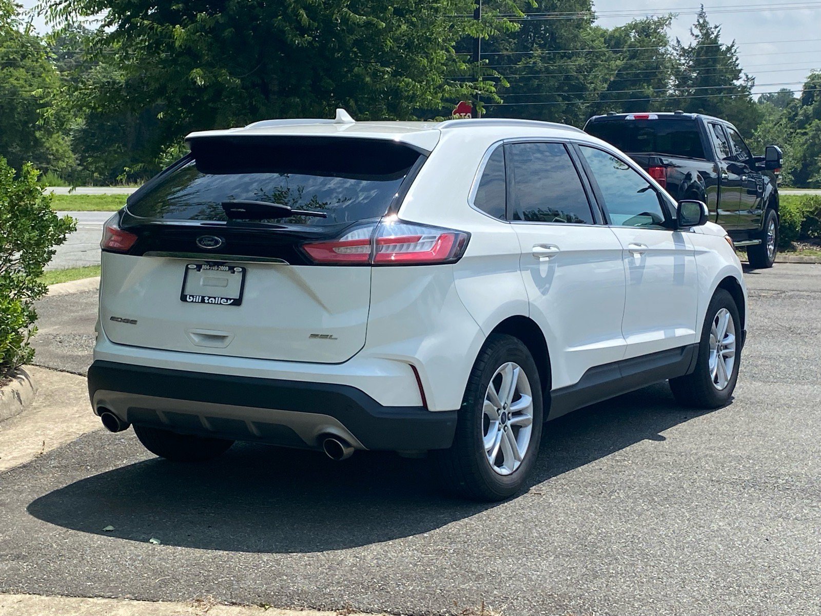 Certified 2020 Ford Edge SEL w/ Convenience Package AWD/4WD image 4
