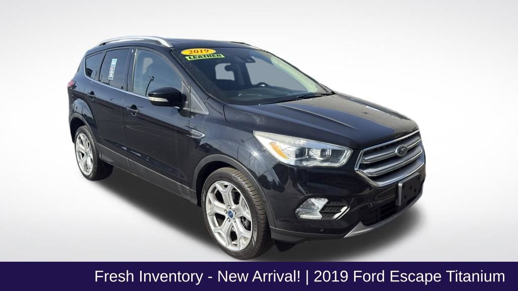 Certified 2019 Ford Escape Titanium image 1