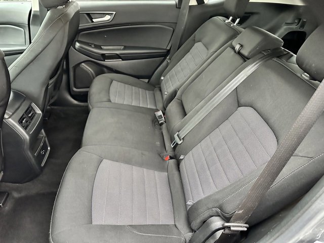 Certified 2021 Ford Edge SE image 8