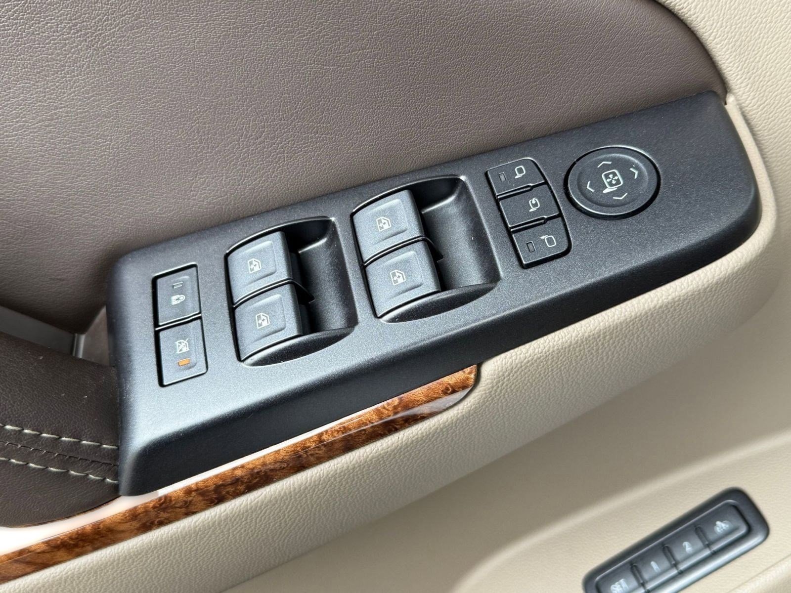 Used 2018 Chevrolet Tahoe Premier w/ RST 6.2L Performance Edition image 13