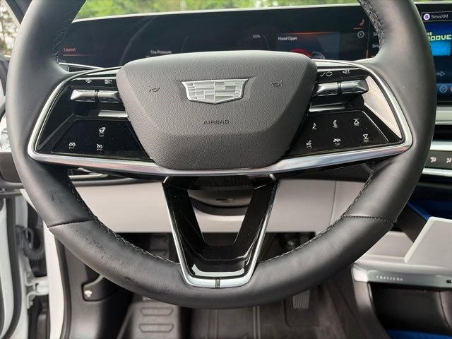 Used 2024 Cadillac Lyriq Luxury w/ LPO, Floor Liner Package AWD/4WD image 38