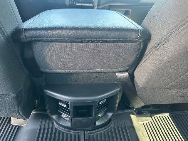 Used 2024 RAM 2500 Tradesman w/ Chrome Appearance Group AWD/4WD image 19