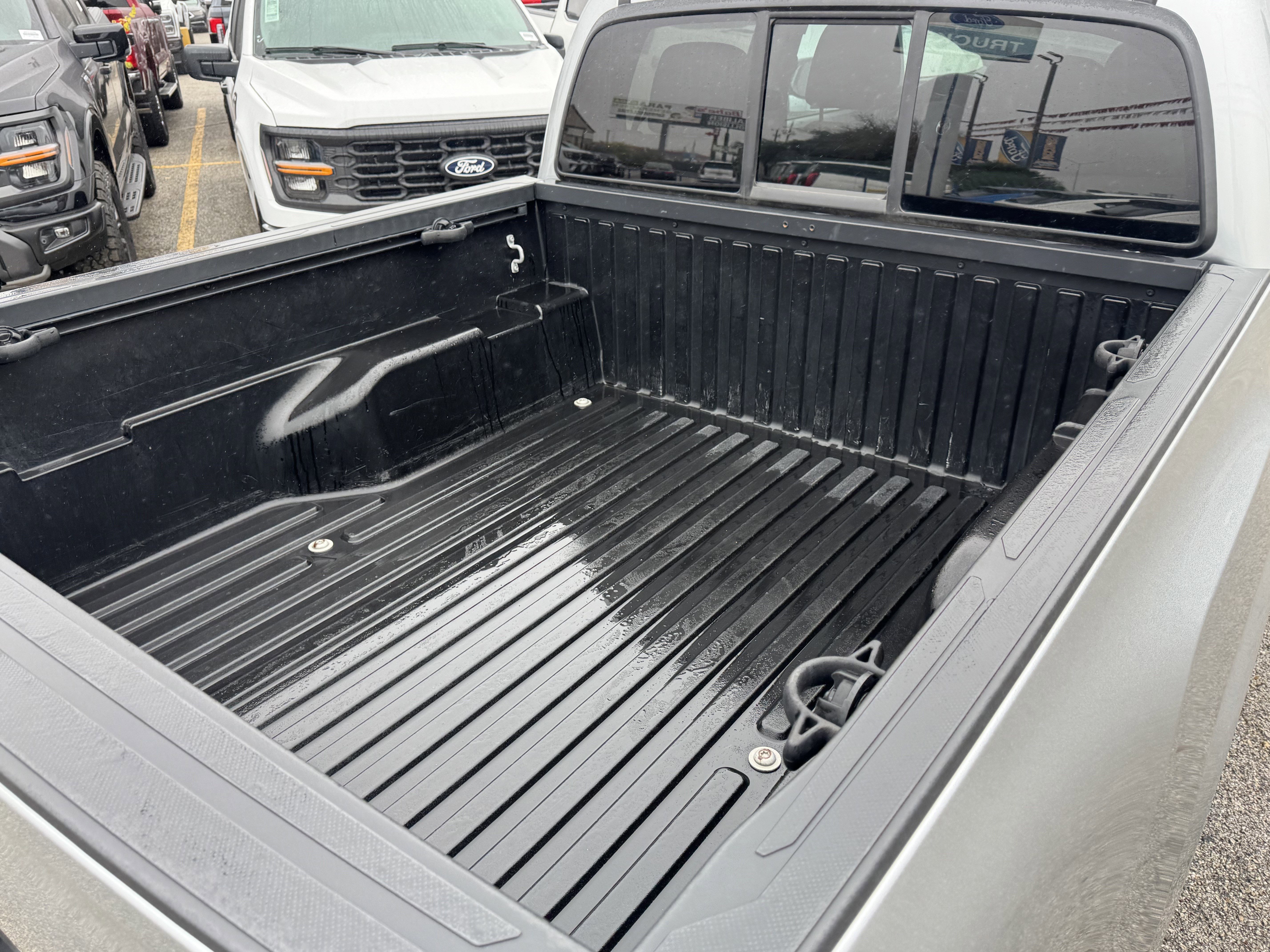 Used 2023 Toyota Tacoma SR image 5