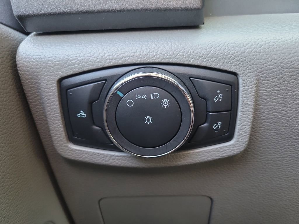 Certified 2022 Ford F250 XL w/ XL Value Package image 23