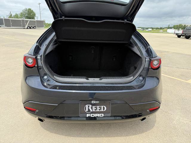 Used 2024 MAZDA MAZDA3 s FWD image 10
