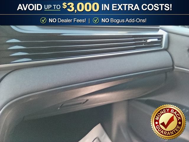 Used 2025 Toyota Camry LE FWD image 17