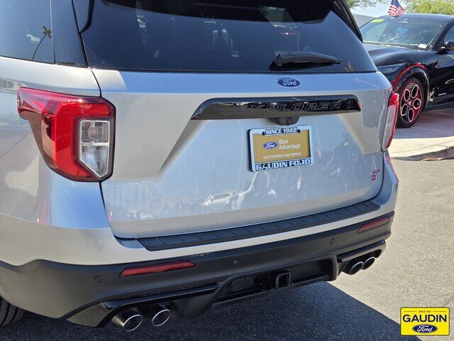 Certified 2022 Ford Explorer ST w/ ST Street Pack RWD image 6