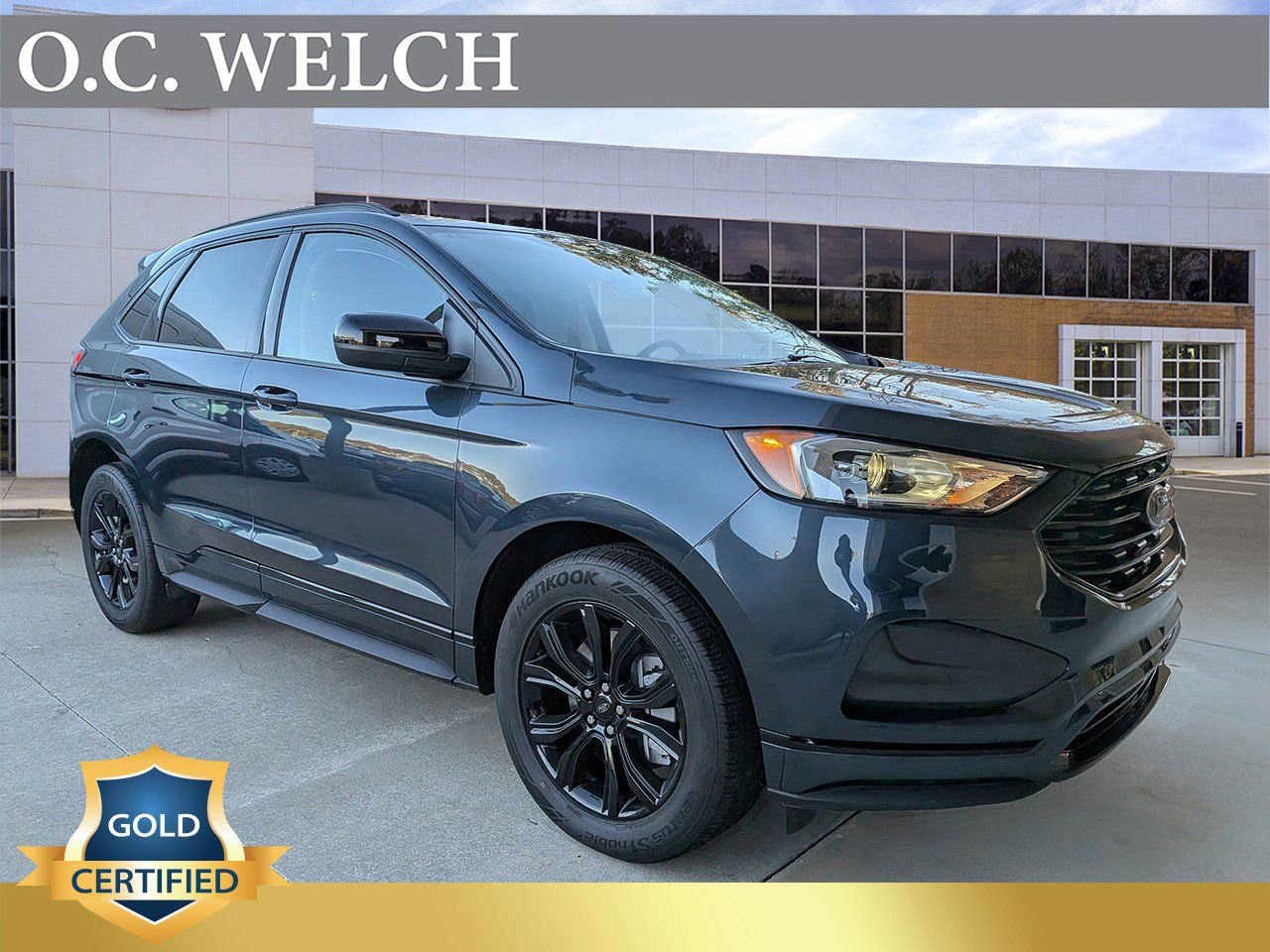 Certified 2024 Ford Edge SE w/ Black Appearance Package image 8
