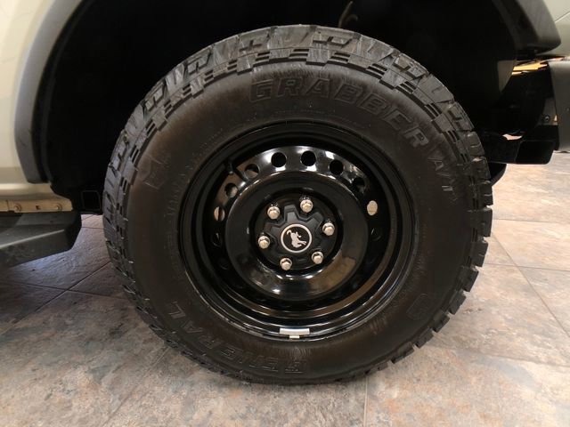Certified 2021 Ford Bronco Black Diamond image 9