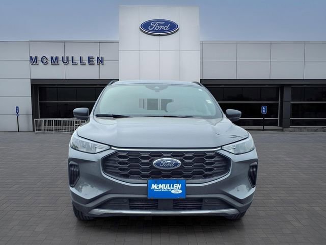 Certified 2025 Ford Escape ST-Line FWD image 9