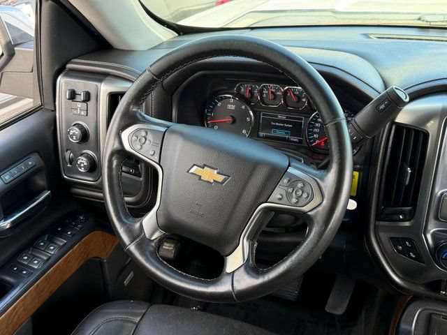 Used 2018 Chevrolet Silverado 1500 LTZ w/ LTZ Plus Package AWD/4WD image 28