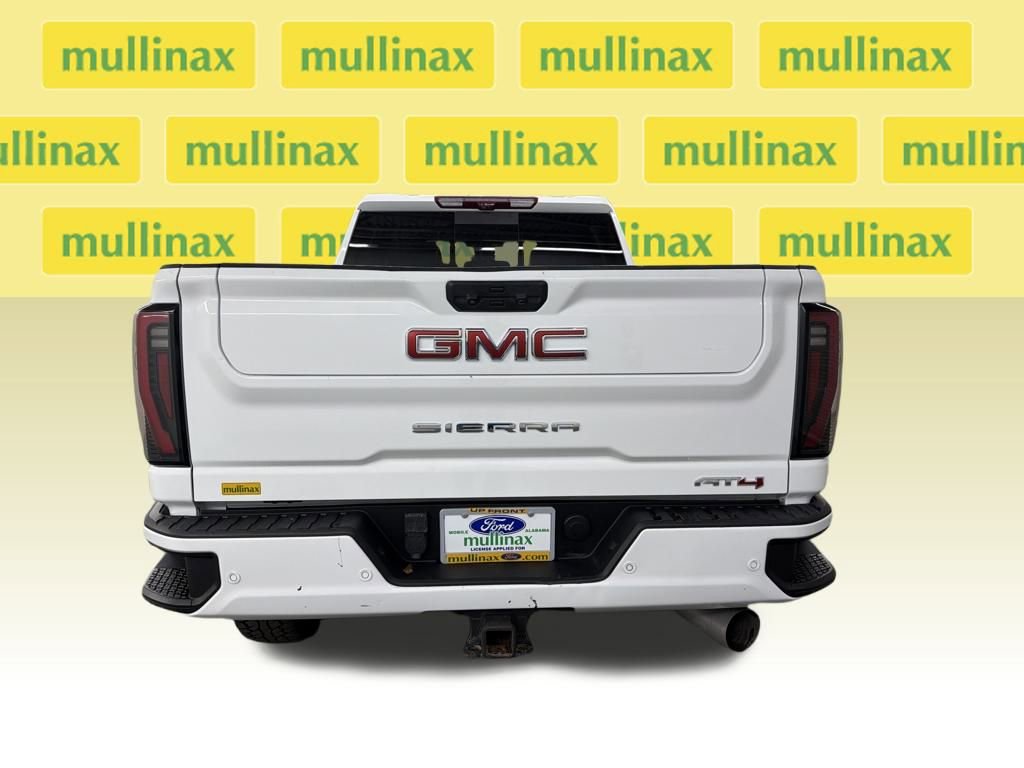Used 2024 GMC Sierra 2500 AT4 w/ AT4 Premium Plus Package image 7