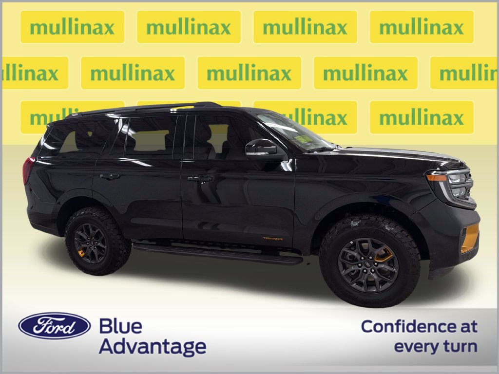 Certified 2025 Ford Expedition Tremor AWD/4WD image 2