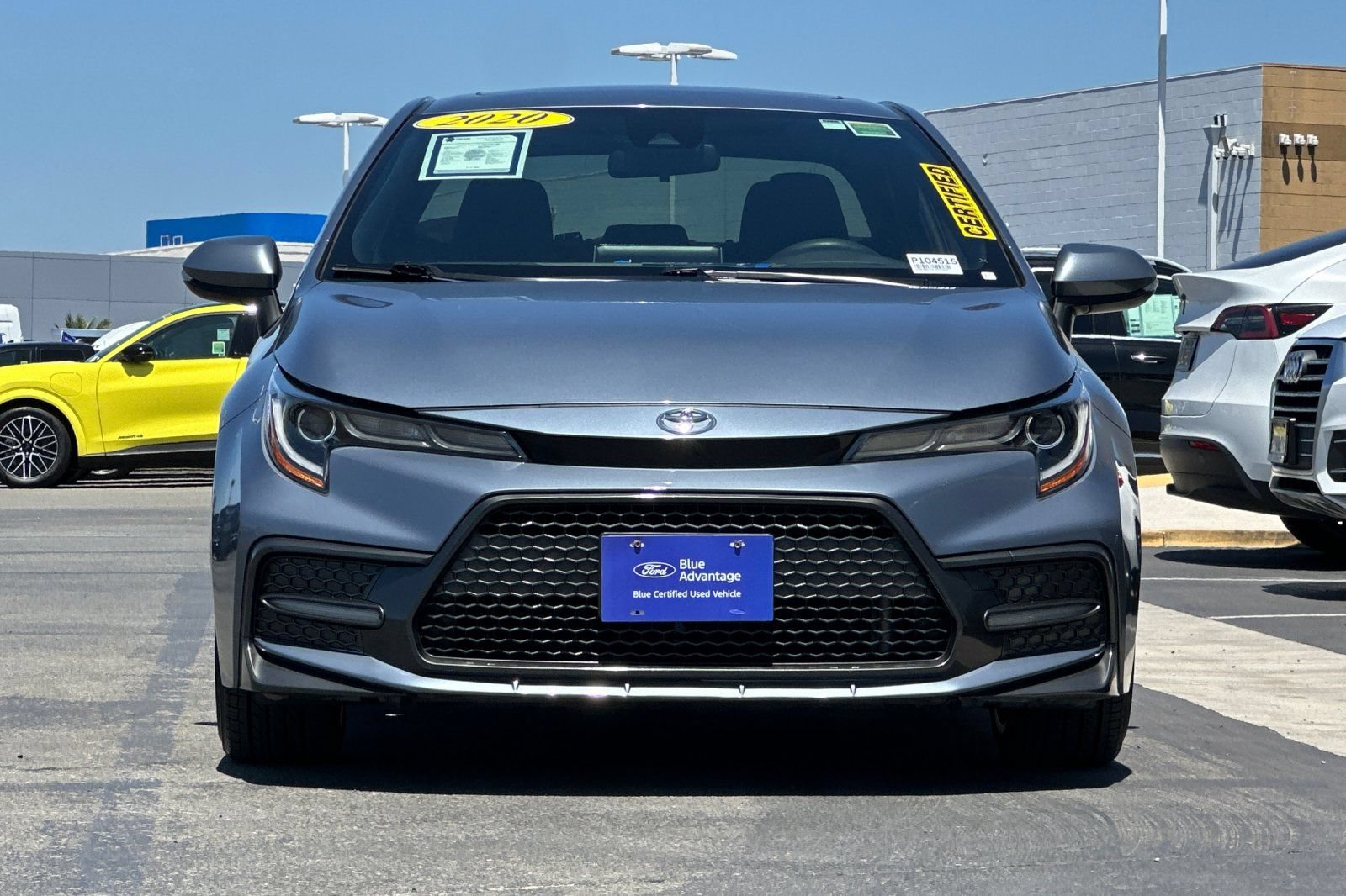 Used 2020 Toyota Corolla SE w/ SE Premium Package FWD image 8