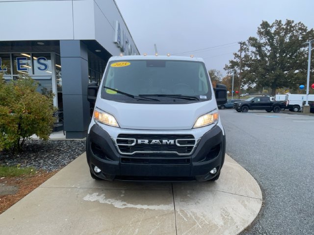 Used 2025 RAM ProMaster 2500 w/ U-Haul Equipment Group FWD image 2