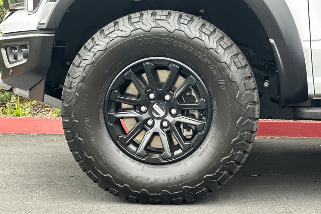 Certified 2024 Ford F150 Raptor image 30