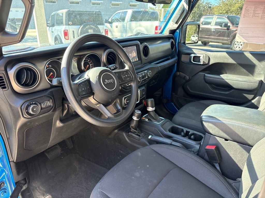 Used 2022 Jeep Wrangler Willys image 11