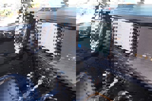 Certified 2025 Ford Bronco Badlands image 10