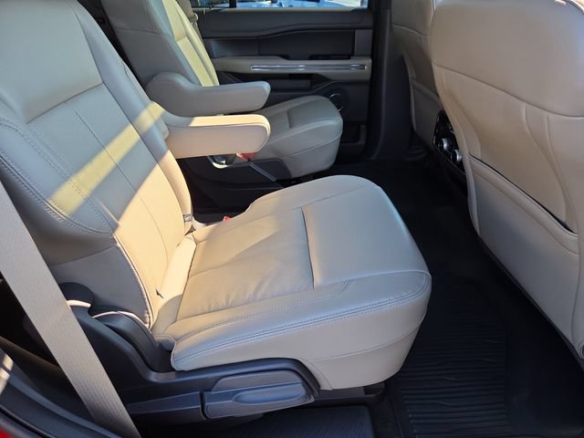 Certified 2020 Ford Expedition XLT w/ Equipment Group 202A RWD image 30