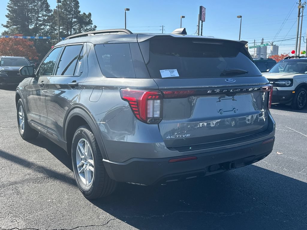 Certified 2026 Ford Explorer Active RWD image 5