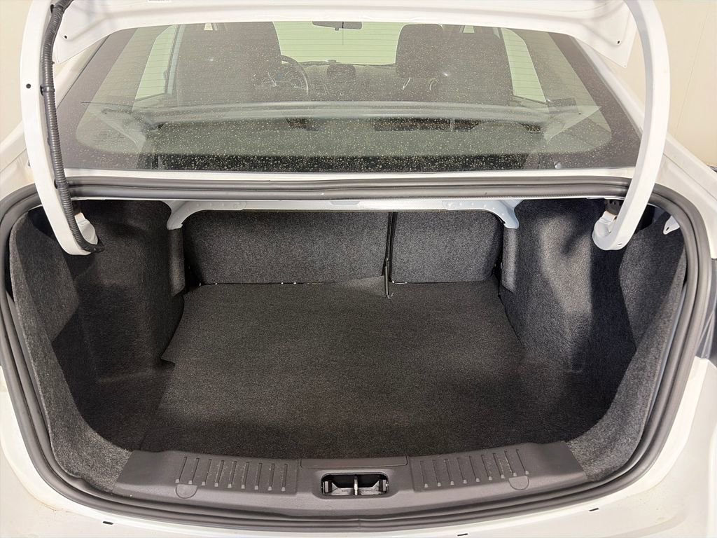 Certified 2019 Ford Fiesta SE w/ Cold Weather Package FWD image 25