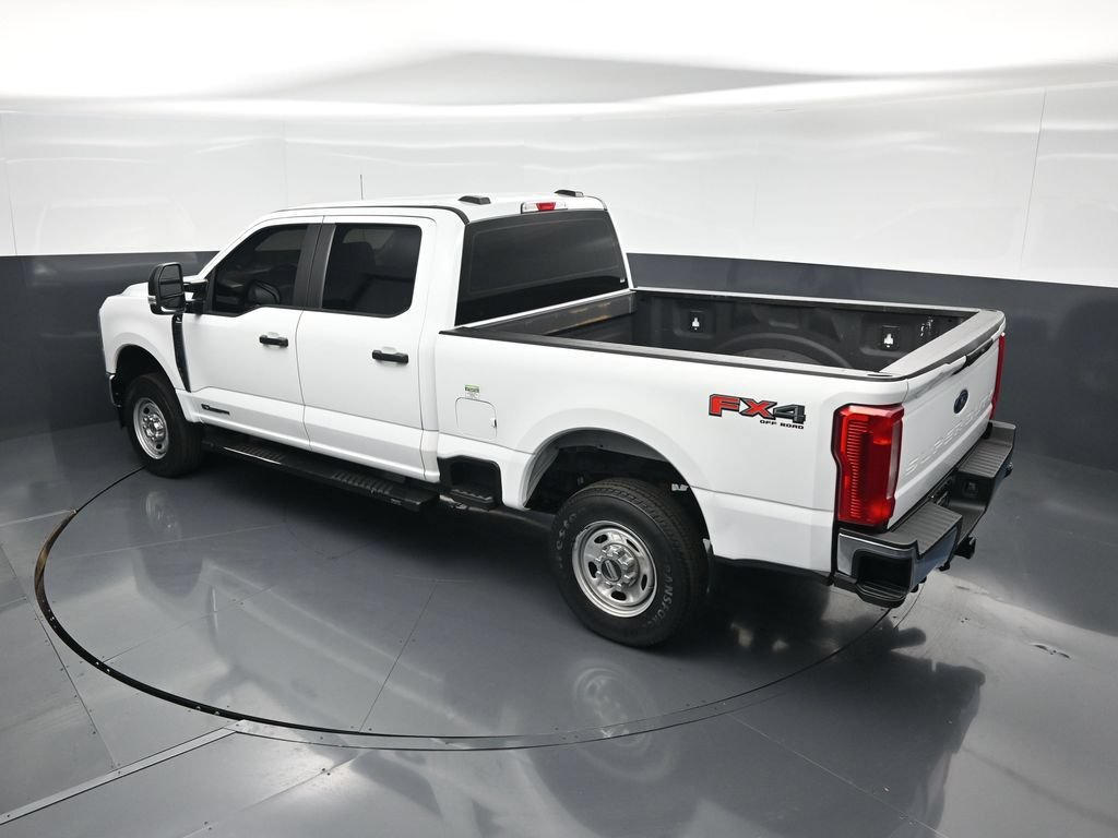 Certified 2023 Ford F250 XL w/ FX4 Off-Road Package AWD/4WD image 41