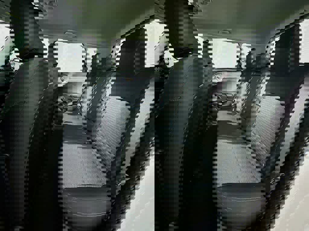 Used 2025 Kia Soul EX image 16