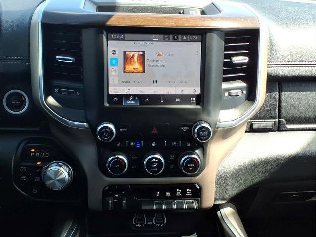 Used 2022 RAM 1500 Laramie AWD/4WD image 12