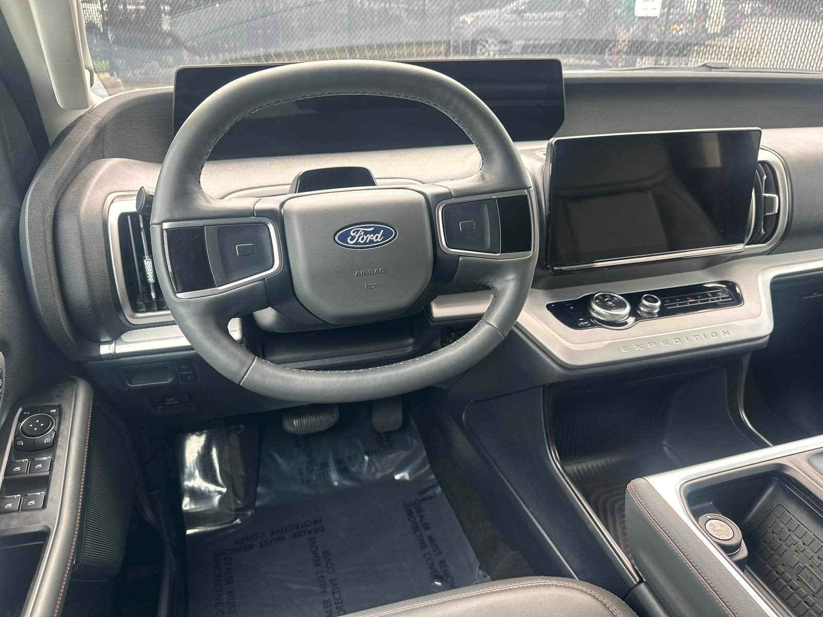 Certified 2025 Ford Expedition Active RWD image 23