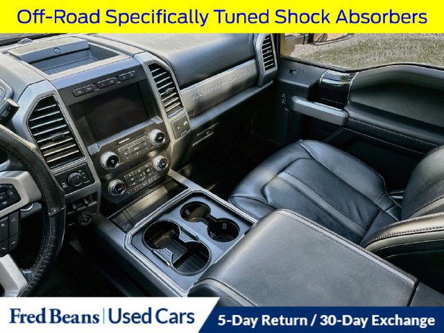 Certified 2021 Ford F250 Platinum w/ FX4 Off-Road Package AWD/4WD image 32