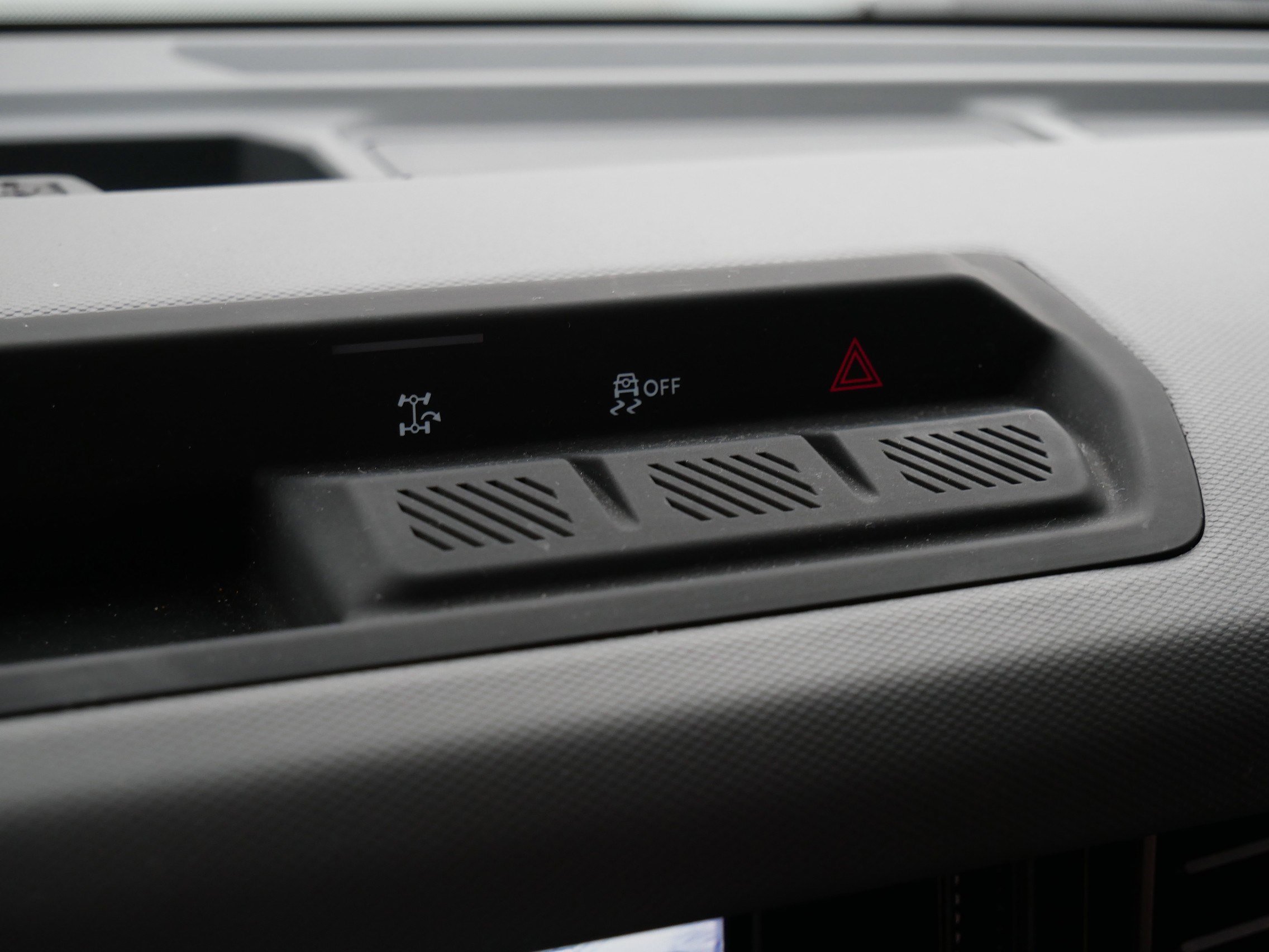 Certified 2022 Ford Bronco Big Bend image 30