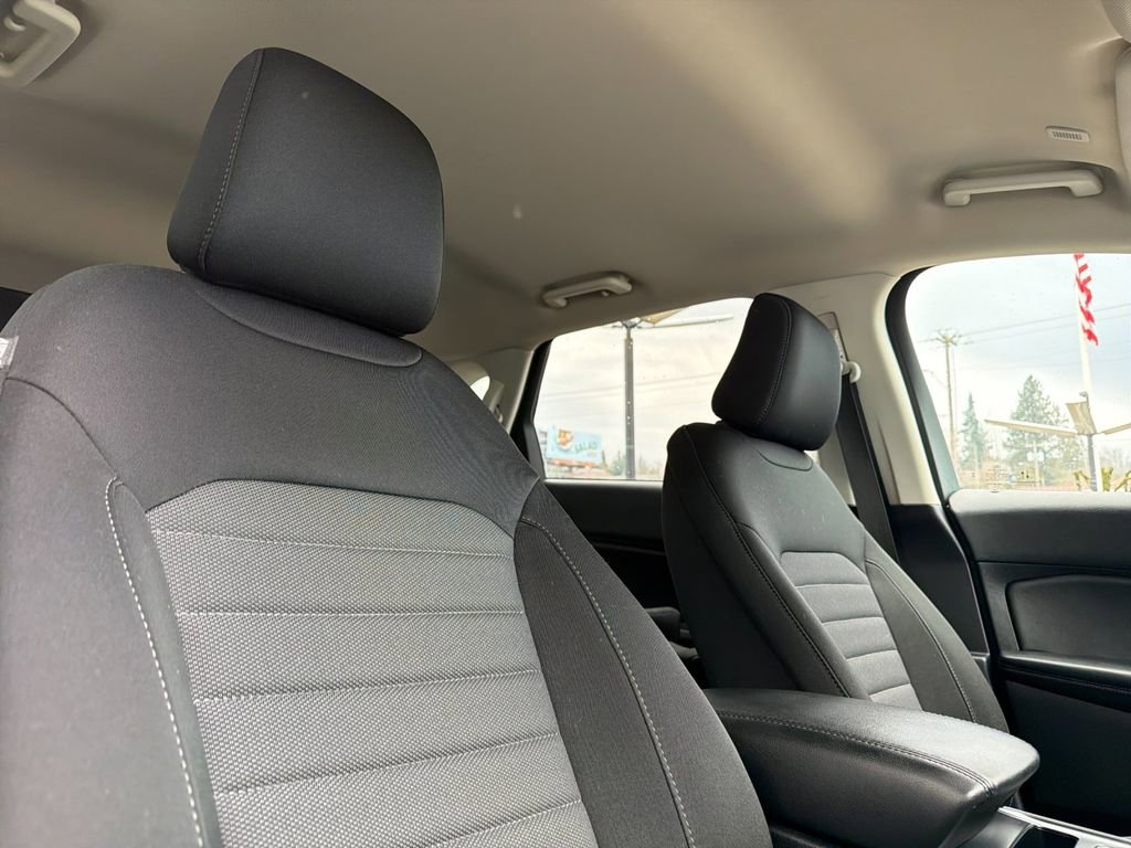 Certified 2022 Ford Edge SE w/ Black Appearance Package image 16