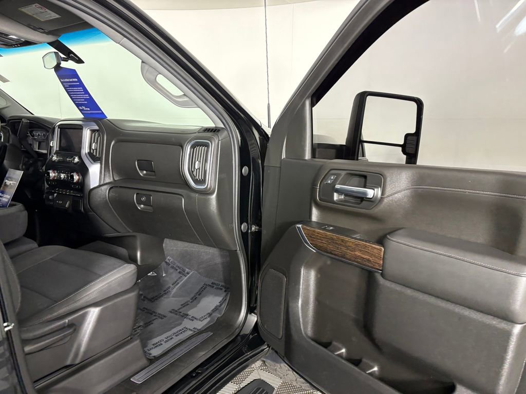 Used 2020 GMC Sierra 2500 SLE w/ SLE Value Package; AWD/4WD image 33