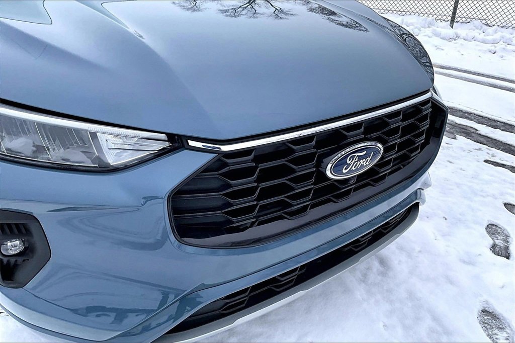 Certified 2023 Ford Escape ST-Line Select w/ Tech Pack #2 image 30