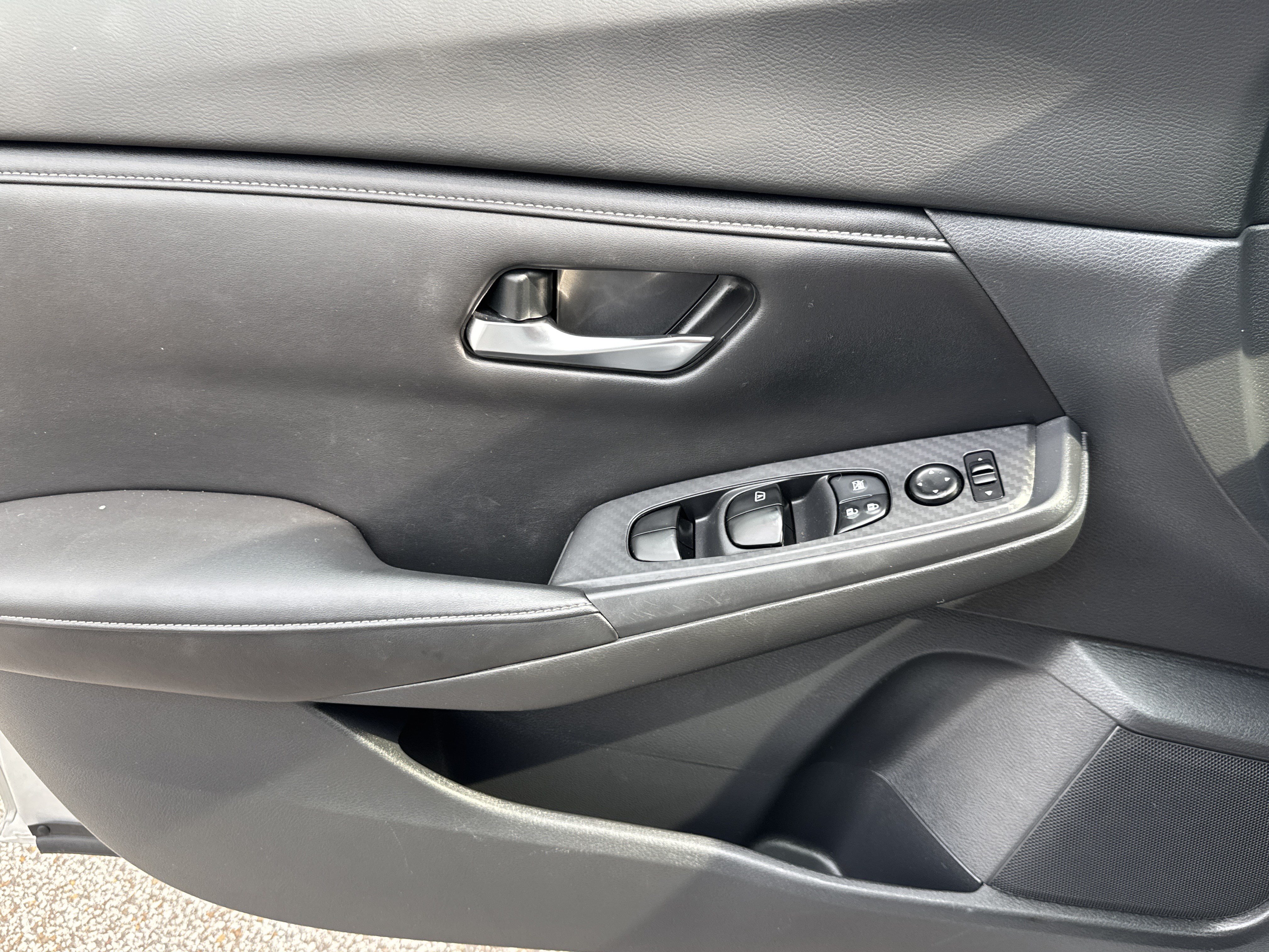 Used 2020 Nissan Sentra SV FWD image 14