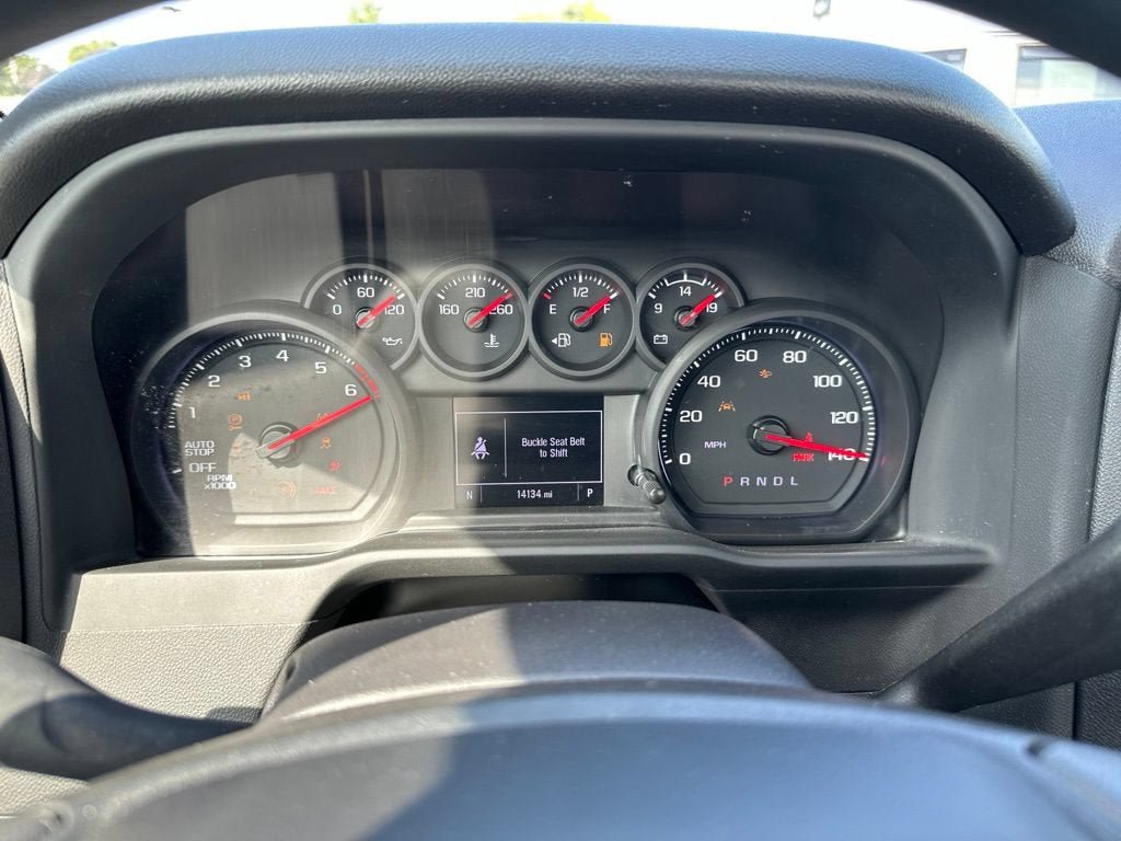 Used 2025 Chevrolet Silverado 1500 W/T RWD image 16