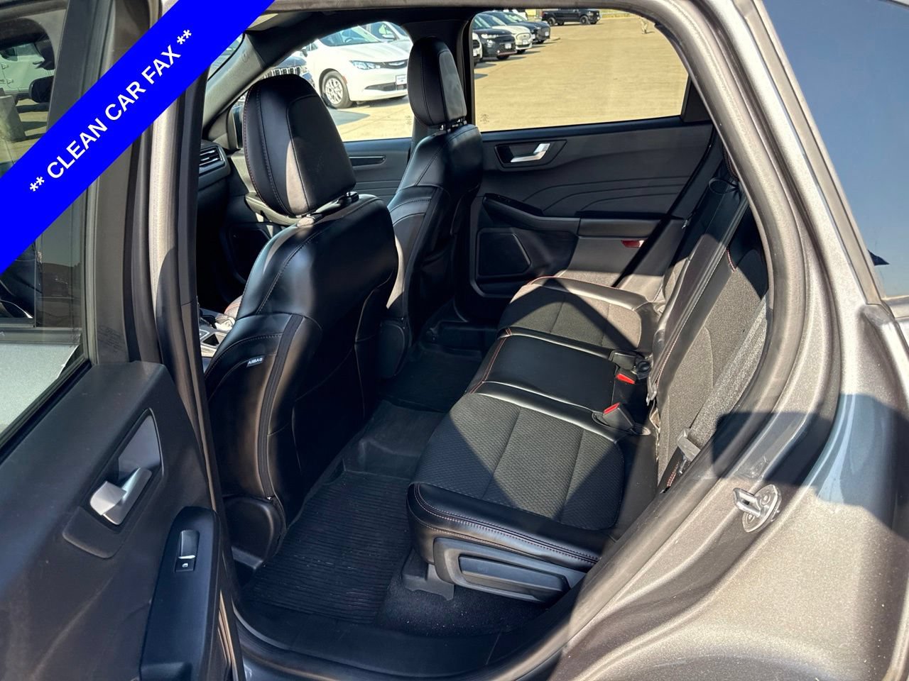 Certified 2024 Ford Escape ST-Line w/ Tech Pack #1 FWD image 6