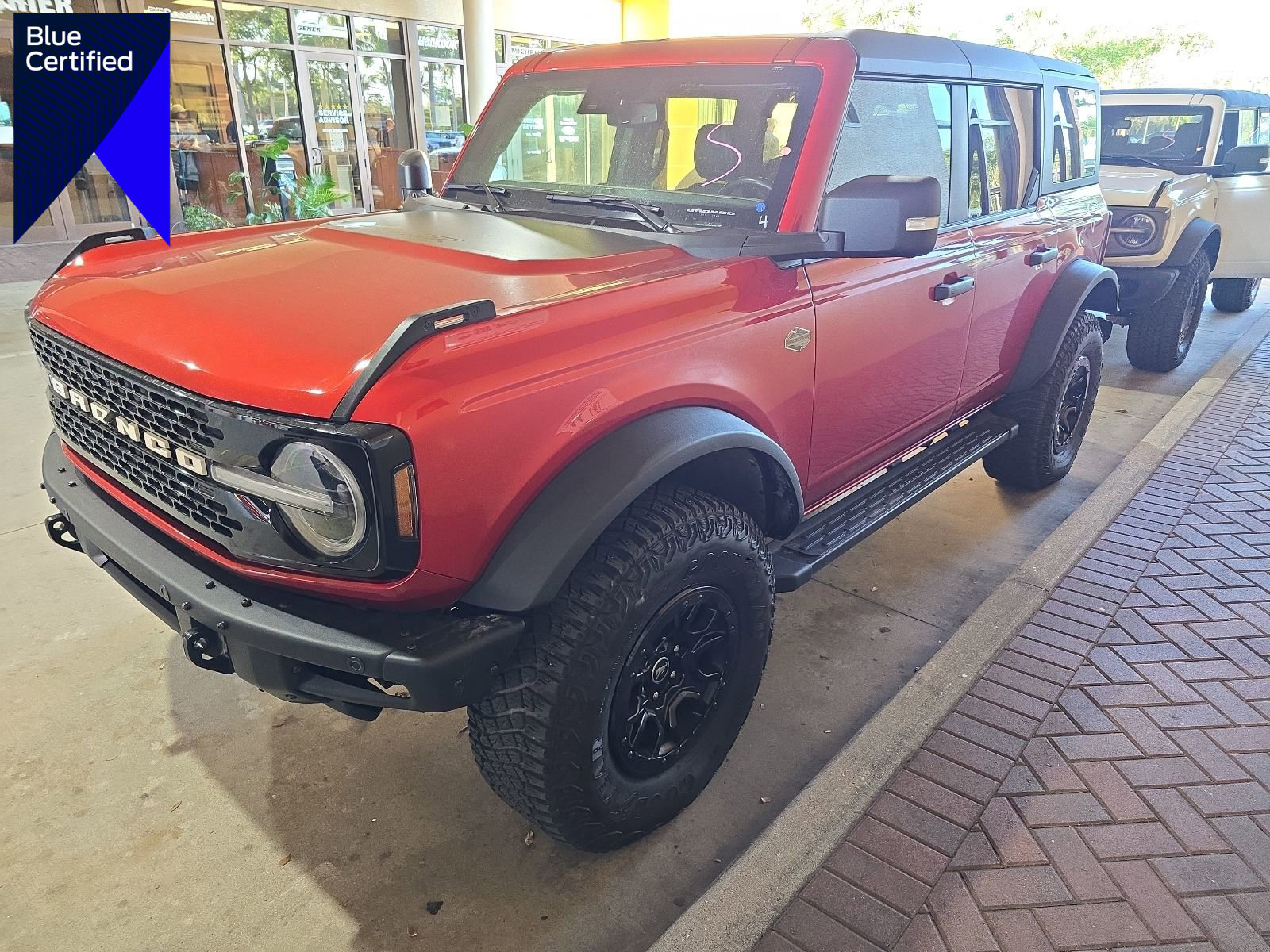 Certified 2024 Ford Bronco Wildtrak AWD/4WD image 1